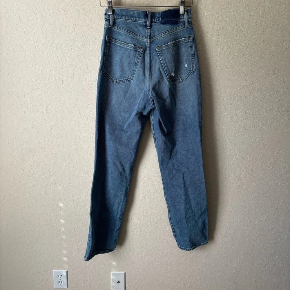Abercrombie & Fitch | 90’s Straight Ultra High Rise Jean Size 26 / 2R Curve Love - Picture 6 of 12